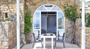 Niriides Homes & Villas - Image 4