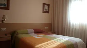 Pensión HK - Image 2