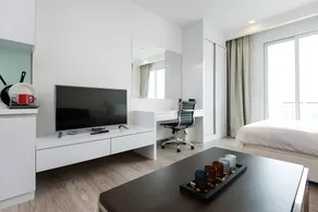 WTE Hotel Suites Bukit Bintang - Image 5