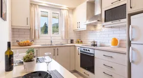 Ipsos Marias Apartments - Image 4