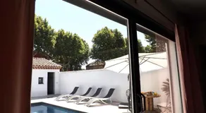 La Suite Côté Pool-House Piscine, Sauna & Jacuzzi privatifs - Image 3