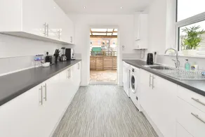 Townhouse @ 86 Brooklyn Street Crewe - Image 2