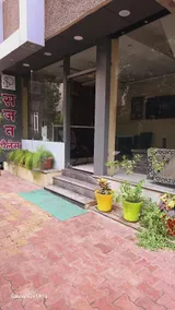 Hotel Sajan Palace - Image 2