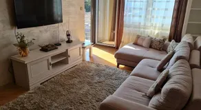 Lux Apartment Rose - Image 2