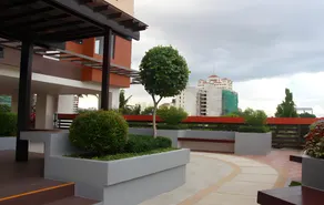 MABOLO GARDEN A3  FREE POOL GYM WIFI NEAR MALL - Image 4