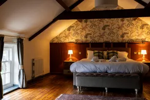 The Countryman Inn - Image 2