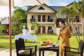 Sansan Resort - Image 2