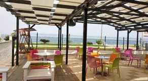 Aquamarine Residence - Image 2