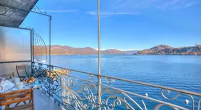 Aparthotel Arona on Lakeshore - Image 3