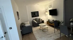 Hexagon Apartment - Image 3