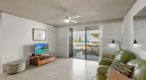 Sealanes Unit 8 Kings Beach QLD - Image 2