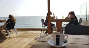 THE POPPIES Guest House - 100m Ocean - Private Spaces - Image 5