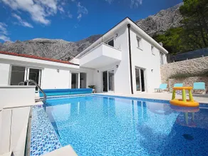 Casa vacacional con barbacoa, terraza y jacuzzi | Vistas al mar - Image 2