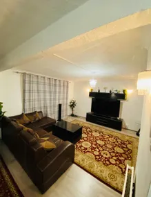 Surrey Hills Retreat - 2-Bed - Easy London Access - Image 2