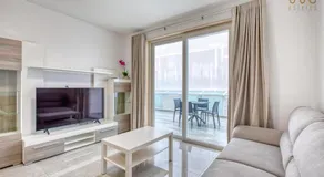 Rooftop Pool Sensations Apartments all with WIFI and AC by 360 Estates - Image 2