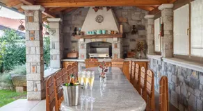 Large Villa HerMes arT in Karst Wine Region - Image 4