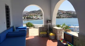Captain Bay's Unique Heritage Home - Image 5