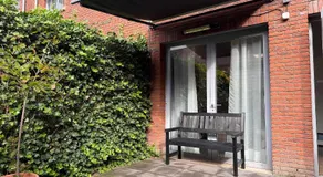 Spacious Family Home and Free Parking in Eindhoven - Image 5