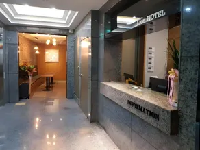 Lion Hotel - Image 3