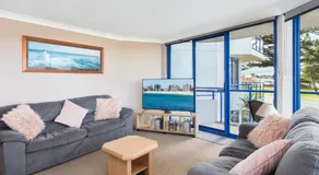 Heritage 202 - Image 2