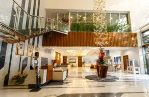 Seven Seas Hotel - Image 3