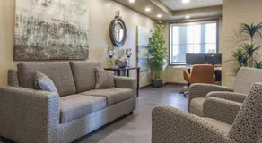 Quality Inn & Suites - Image 2