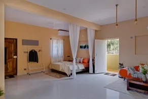 Moonlight Manor- Luxury Escape - Image 2