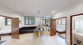Coastal Dream House with Jacuzzi - 3 Bedrooms - Just Steps from a Stunning Beach - Image 2