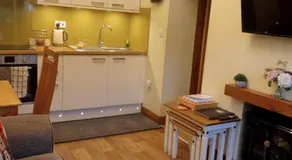 Hundefreundliches Lärchenhäuschen im wunderschönen ländlichen Dorf Ruston - Image 2