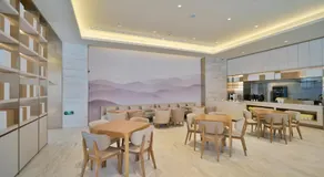 JI Hotel Shanghai Hongqiao National Convention and Exhibition Center Huaxiang Road - Image 4