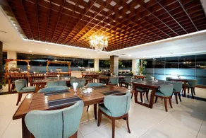 Sutan Raja Hotel & Convention Centre Kotamobagu - Image 2