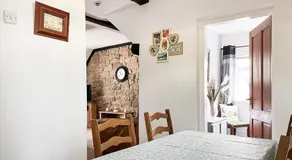 Smithy Apartment - Image 5