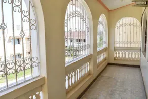 Platinum Hotel - Image 4