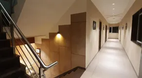 Hotel Kinara - Image 4