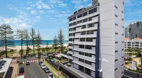 Aries Holiday Apartments - Image 5