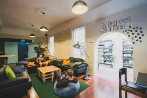 Six Degrees Boutique Hotel - Image 2