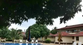 Best Resort - Image 2