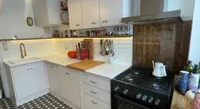 Spacious Home in Brussels - Image 2
