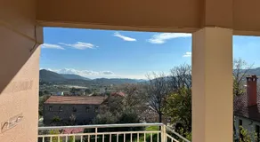 Angela House - Large Holiday Home for Families & Groups - Image 2