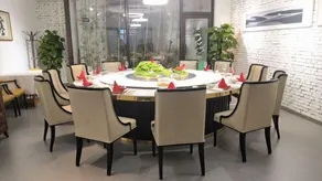 Yinchuan Cultural City Phoenix Fantasy City Hotel - Image 4