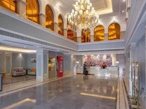 Vienna Hotel Jingzhou Development Zone Olympic Sports Center - Image 5