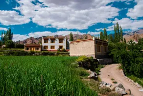 Kartok Hotel - Image 2