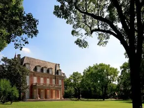 Shanghai Taiyuan Villa - Image 1