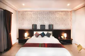 Raz Hotel & Convention Medan - Image 2