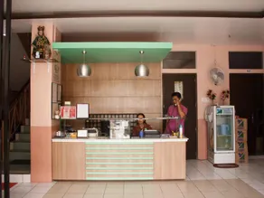 GV Hotel - Maasin - Image 3