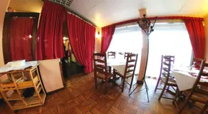 Hotel Au Bon Coin - Image 5