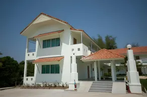 Srikij GardenHome Resort - Image 4
