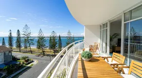 Ocean View 2BR Apartment and SPA - Image 5