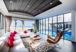 The ocean _4 bedrooms Beachfront - Image 2