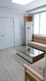 J&J Guesthouse - Image 4